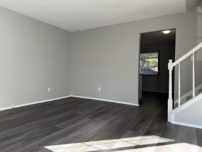 Building Photo - 5398 Mountville Ave