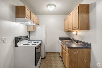 Building Photo - Clover Creek | Standard 2-Bedroom *