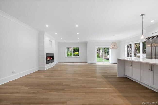 Building Photo - 75 Orchard Ave