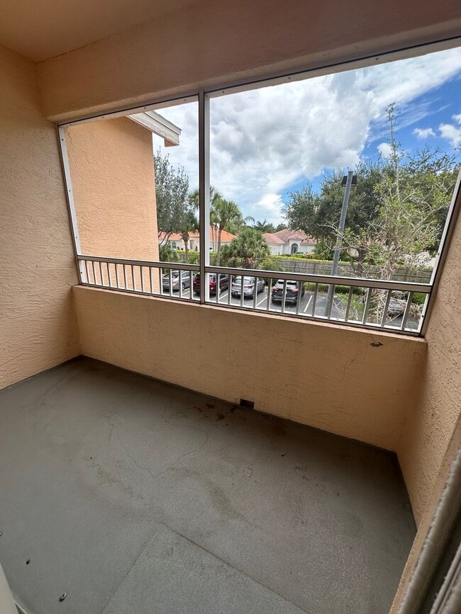 Building Photo - Palm Estates 1/1