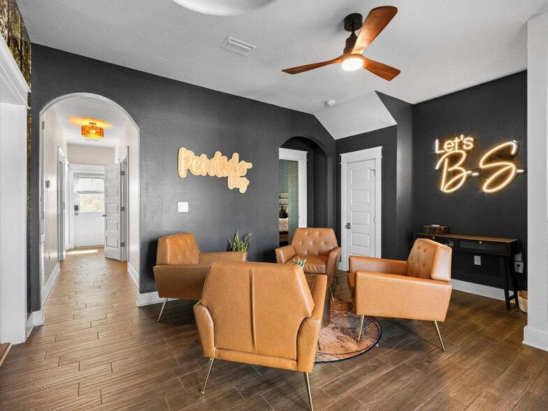 Building Photo - 14375 Arborgate Dr