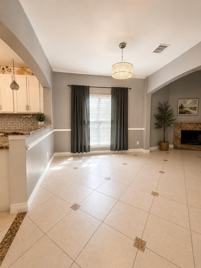 Building Photo - 18315 Brenwood Manor Dr