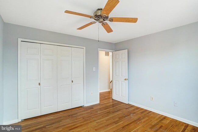 Building Photo - 5472 Truxion Ct