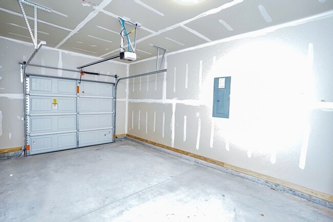 Building Photo - 438 Sea Grit Ct