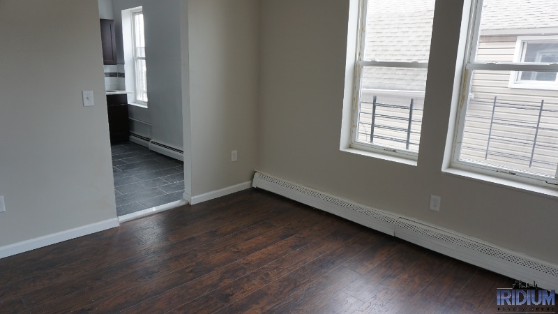 Building Photo - 447 N 5th St