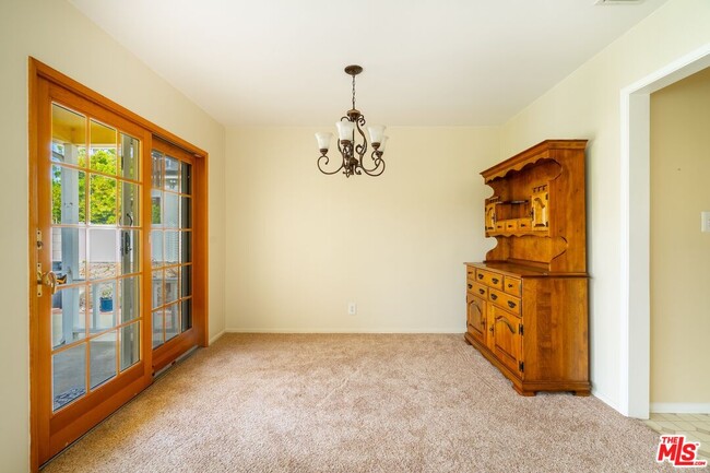 Building Photo - 12719 Rose Ave