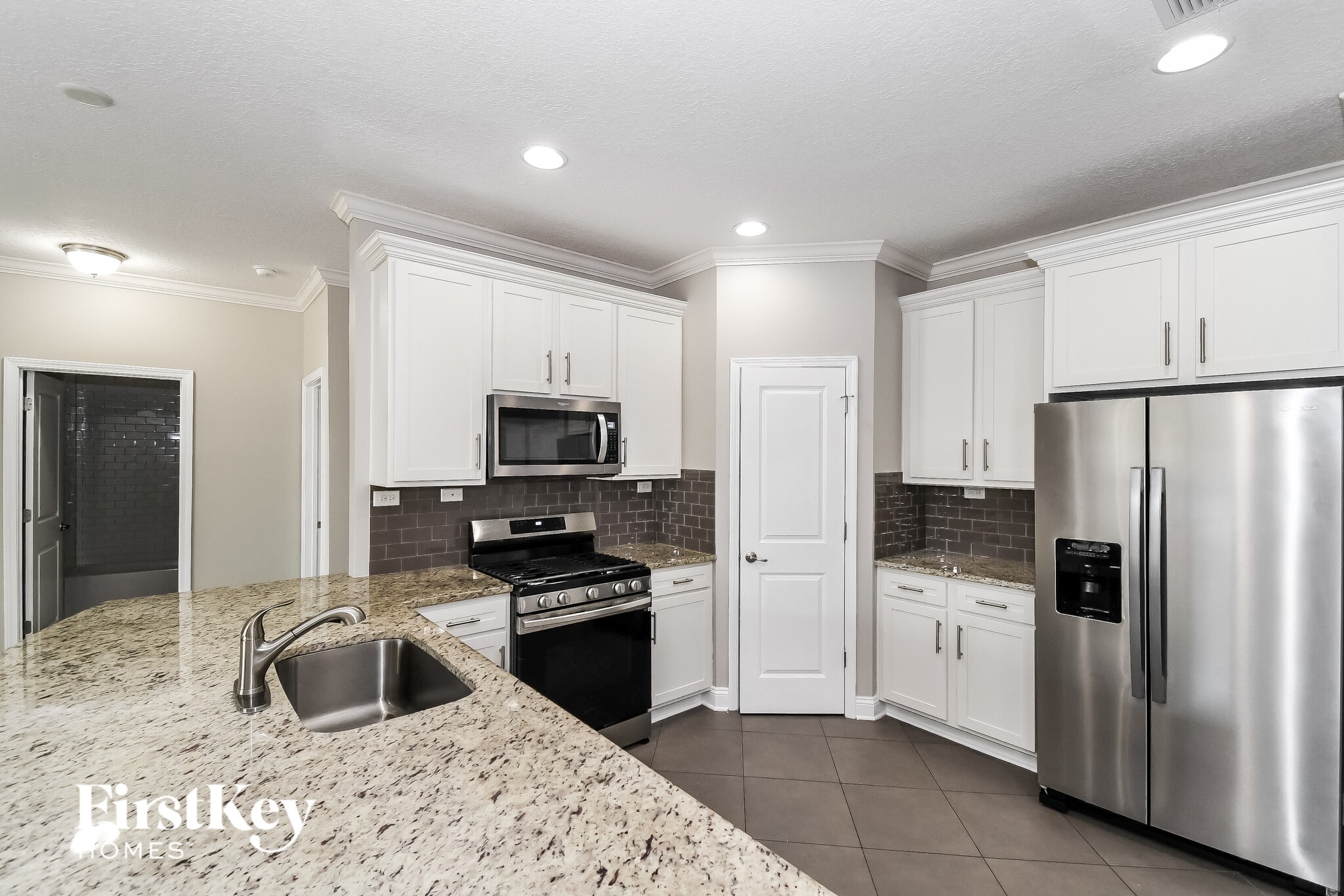 Building Photo - 2406 Caney Oaks Dr