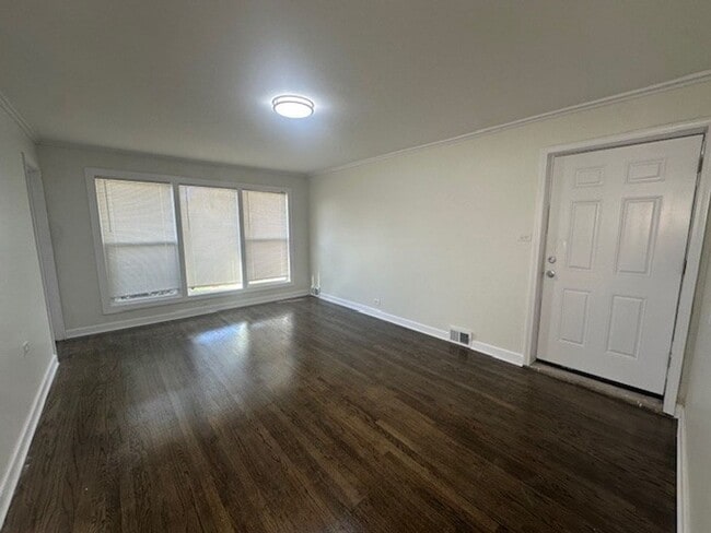 Building Photo - Welcome Home