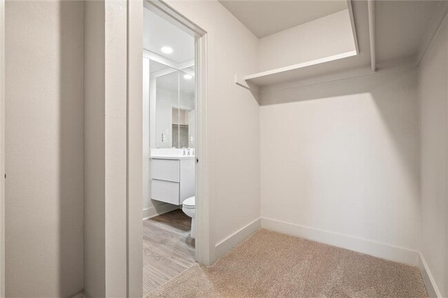 Building Photo - 3655 Old Shell Rd