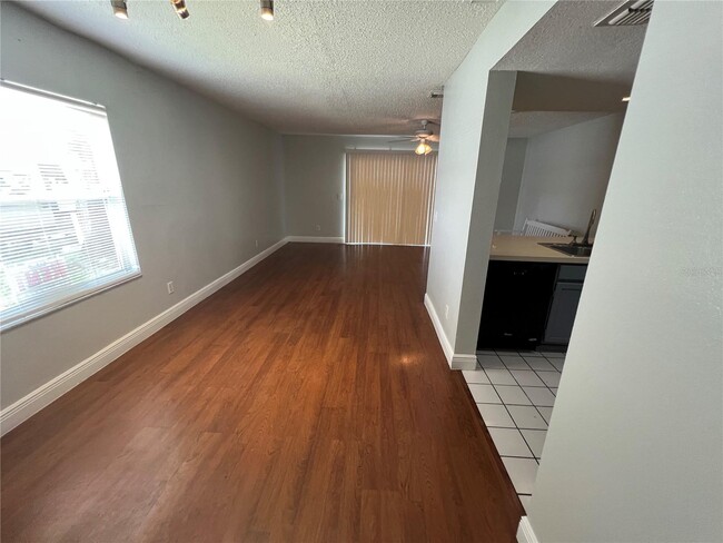 Building Photo - 2421 Summerfield Way