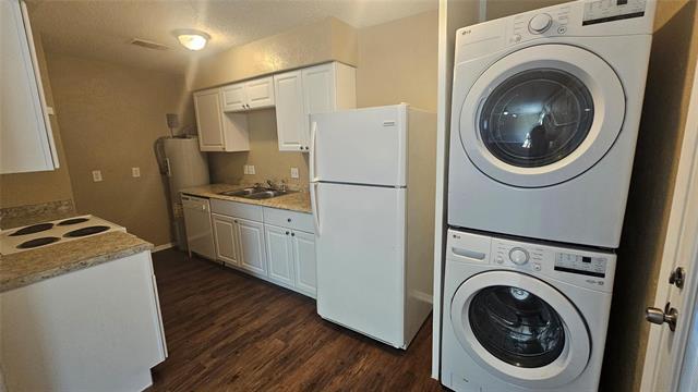 Building Photo - 212 S Shady Shores Dr