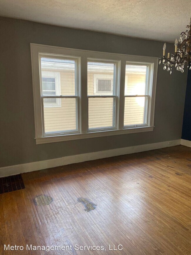 Building Photo - 3 br, 2.5 bath House - 809 Cecil