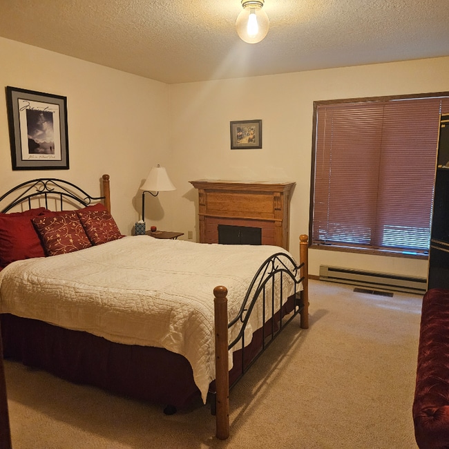 Building Photo - 256 Mallard Loop