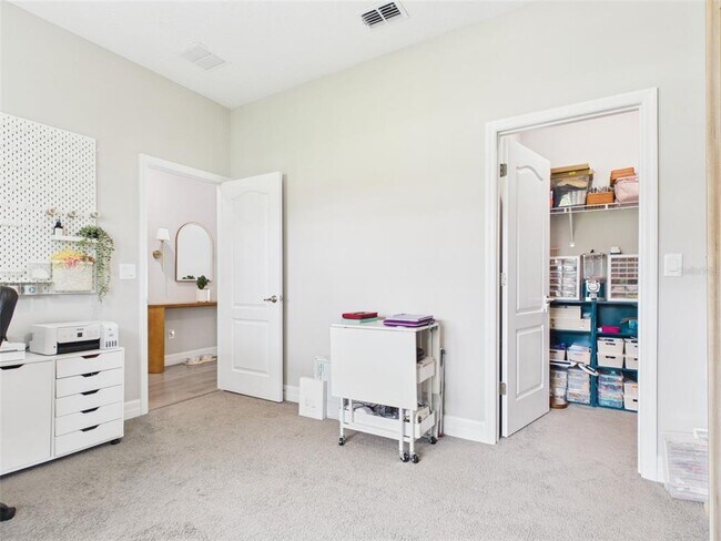 Building Photo - 15110 SW 43rd Avenue Rd