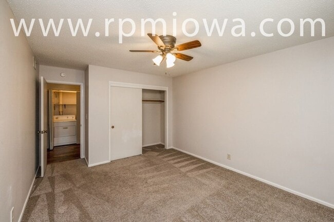 Building Photo - $500 off First Month!! 2 Bedroom, 1 Bath Condo in Ankeny