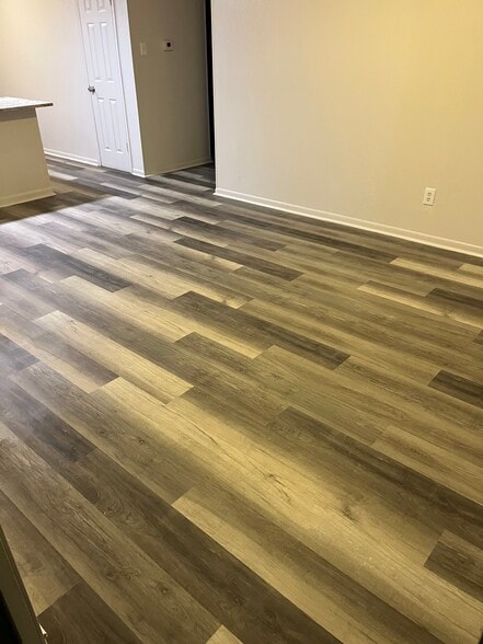 Building Photo - MB East Meadow Apartments