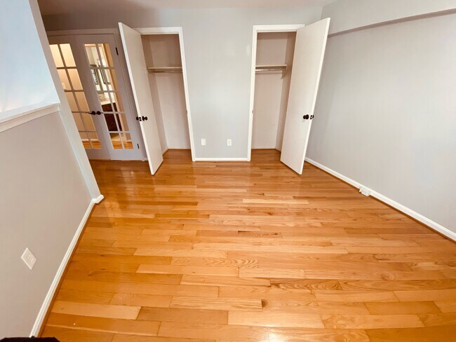Building Photo - 6215 Cool Valley Ct