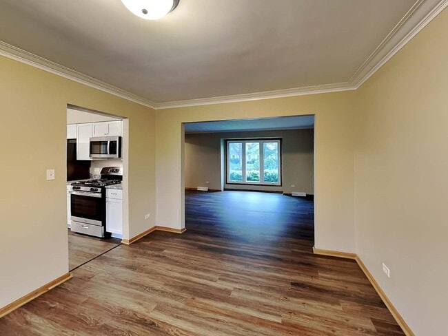 Building Photo - 721 Westshore Dr