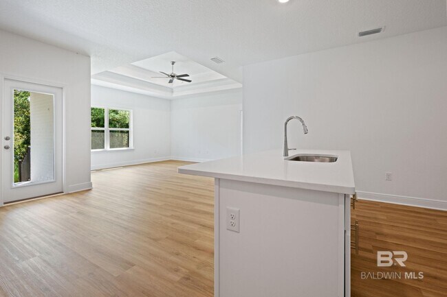 Building Photo - 12946 Grand Rpds Rd