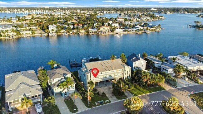 Building Photo - 2505 Bay Blvd