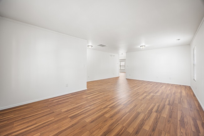 Building Photo - 4102 Rosefield Ct