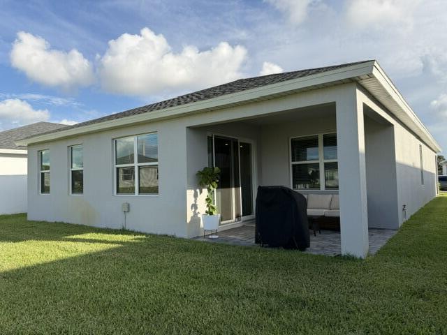 Building Photo - 9044 Dahlia Cir