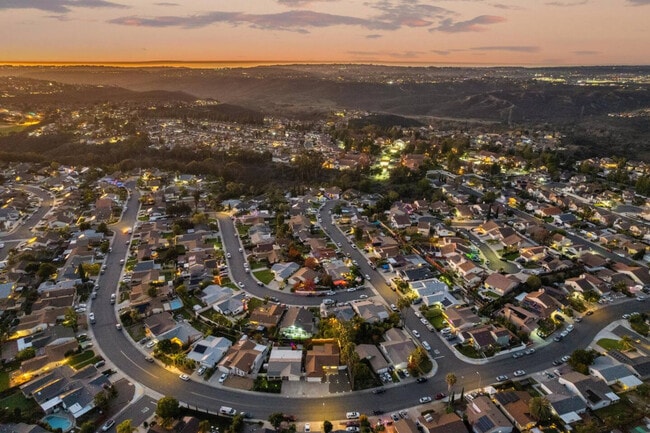 Building Photo - 7630 Andasol St