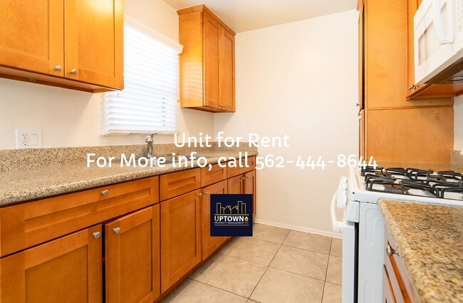 Primary Photo - BROADWAY BOND