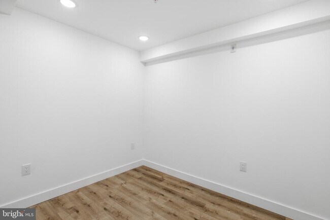 Building Photo - 4243 Mantua Ave