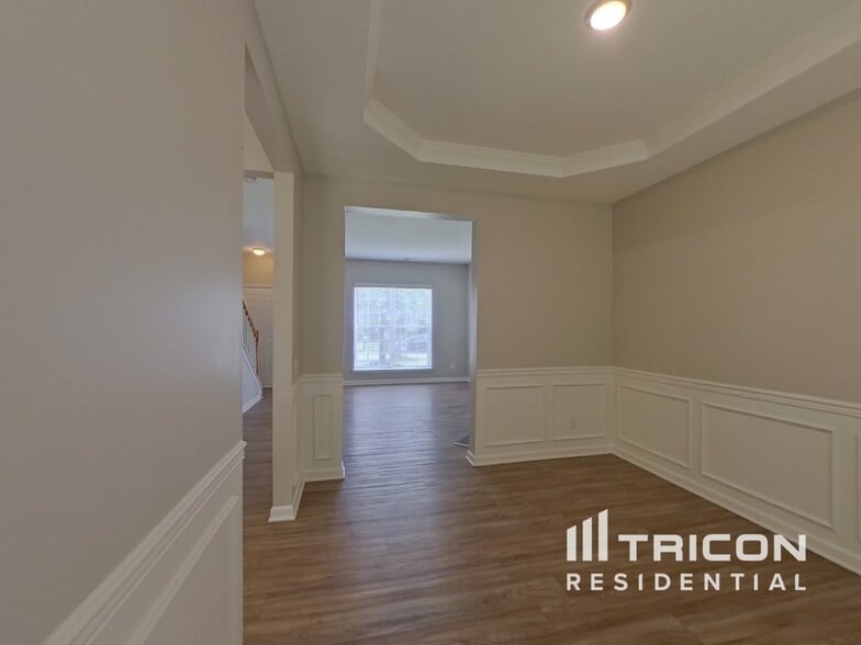 Building Photo - 5322 Peachwood Dr