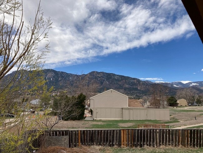 Building Photo - 3710 Trail Rock Pl