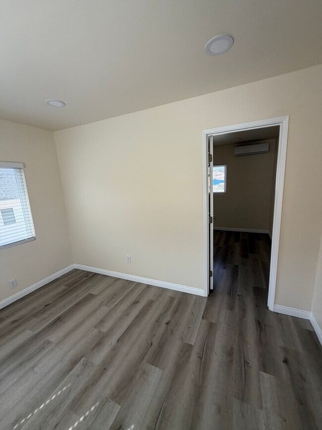 Building Photo - Bradshawe