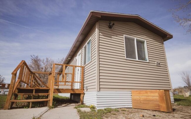 Building Photo - 104 Northside Dr