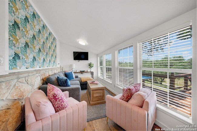 Building Photo - 690 Windrush