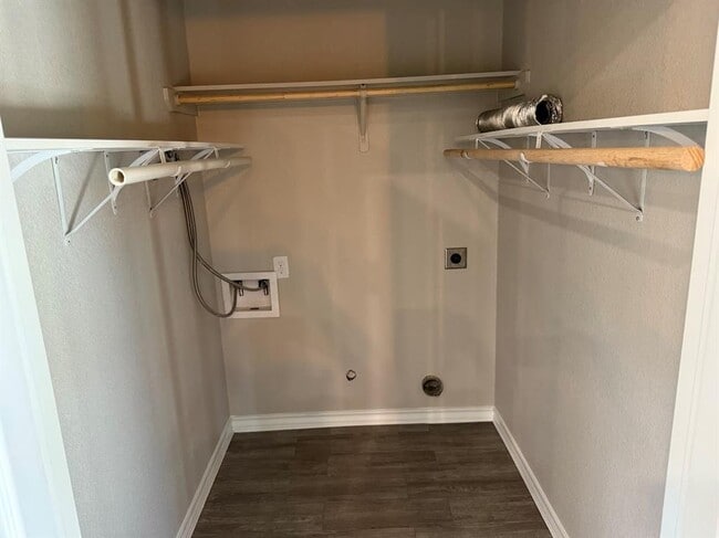 Building Photo - 1636 Navajo Trail