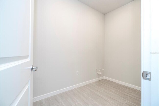 Building Photo - 17297 Cagan Crossings Blvd