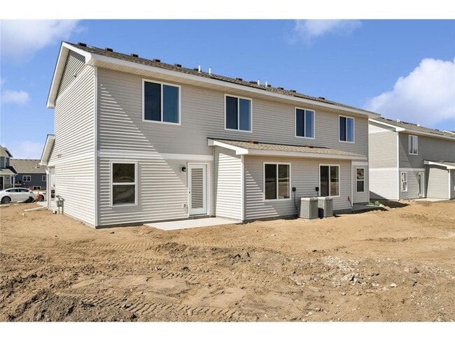 Building Photo - 18061 Walnut Circle