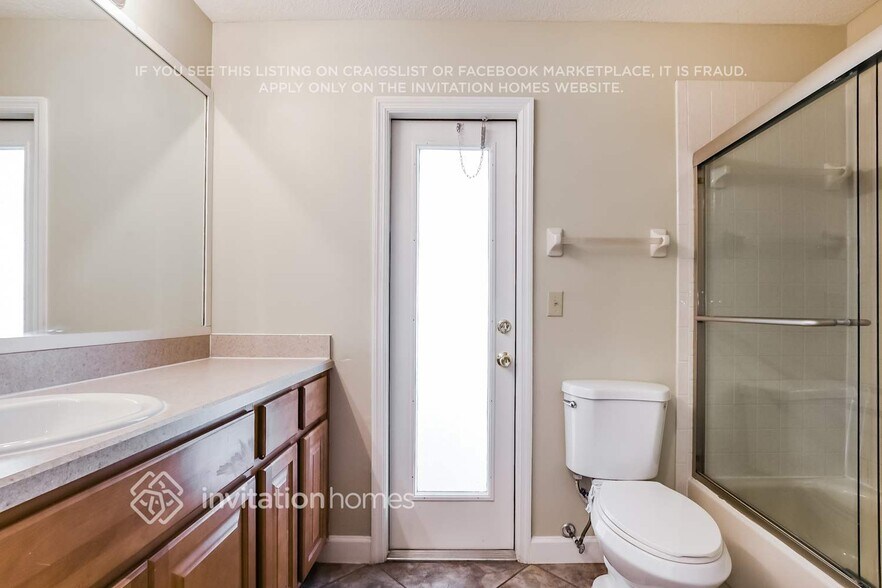 Building Photo - 3492 Woodley Park Pl