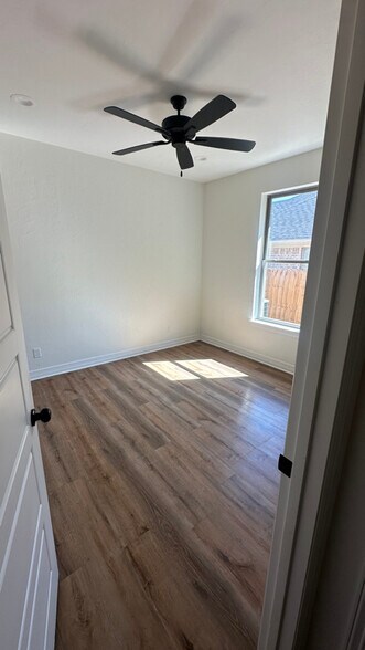 Building Photo - 257 Oak Vly Dr