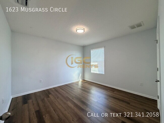 Building Photo - 1623 Musgrass Cir