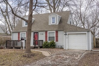 Building Photo - 7728 Walnut St