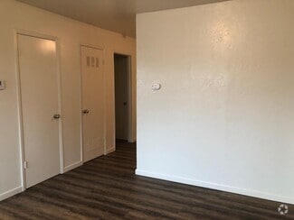 Building Photo - 1367 E San Ramon Ave