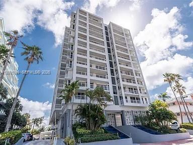 Building Photo - 9341 Collins Ave
