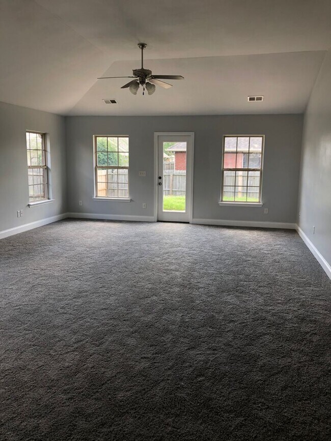 Building Photo - Coming Soon in Moody!