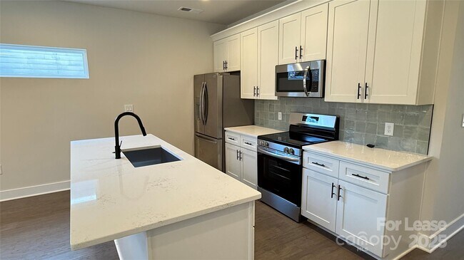 Building Photo - 19815 N Ferry St