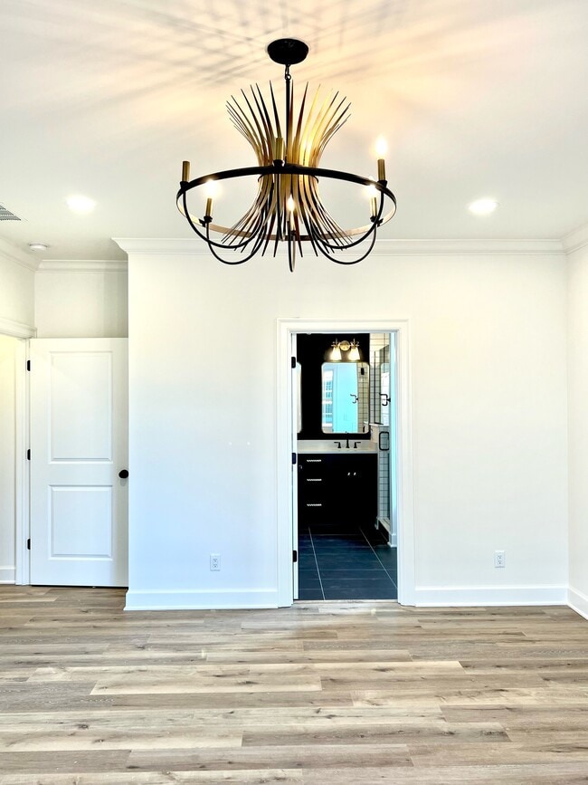 Building Photo - 12085 River Beauty Loop