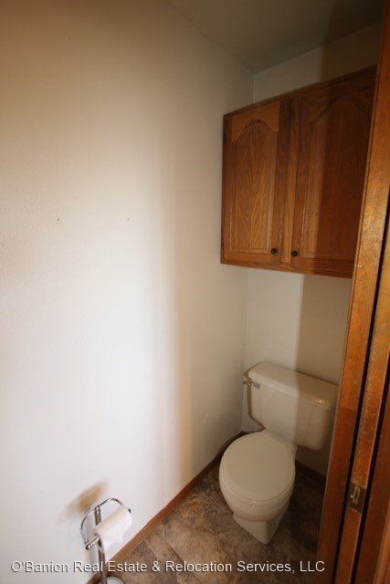 Building Photo - 5 br, 3 bath House - 12901 Trent Circle