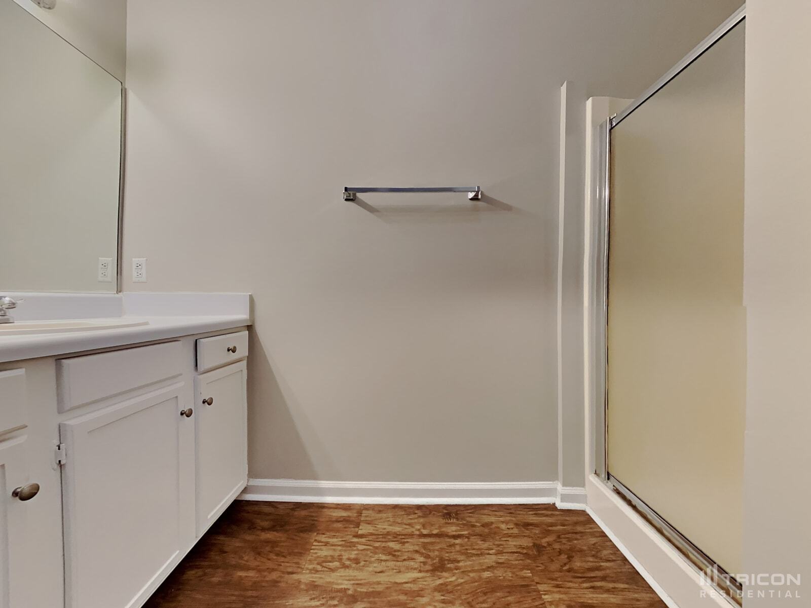 Building Photo - 408 Crested View Dr
