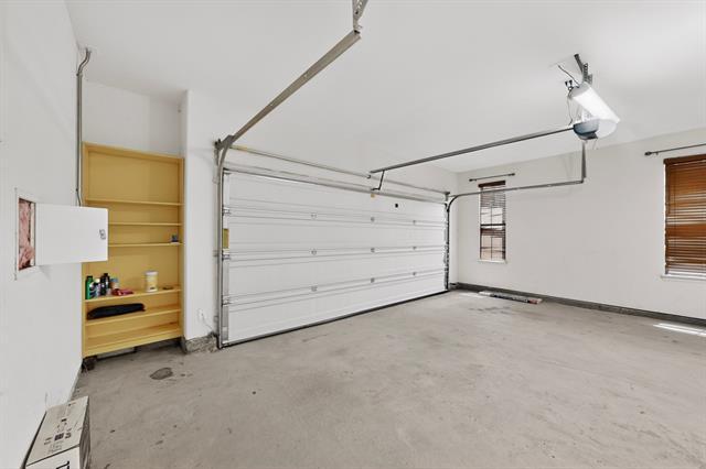 Building Photo - 151 Darian Dr