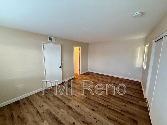 Building Photo - 2507 Sycamore Glen Dr